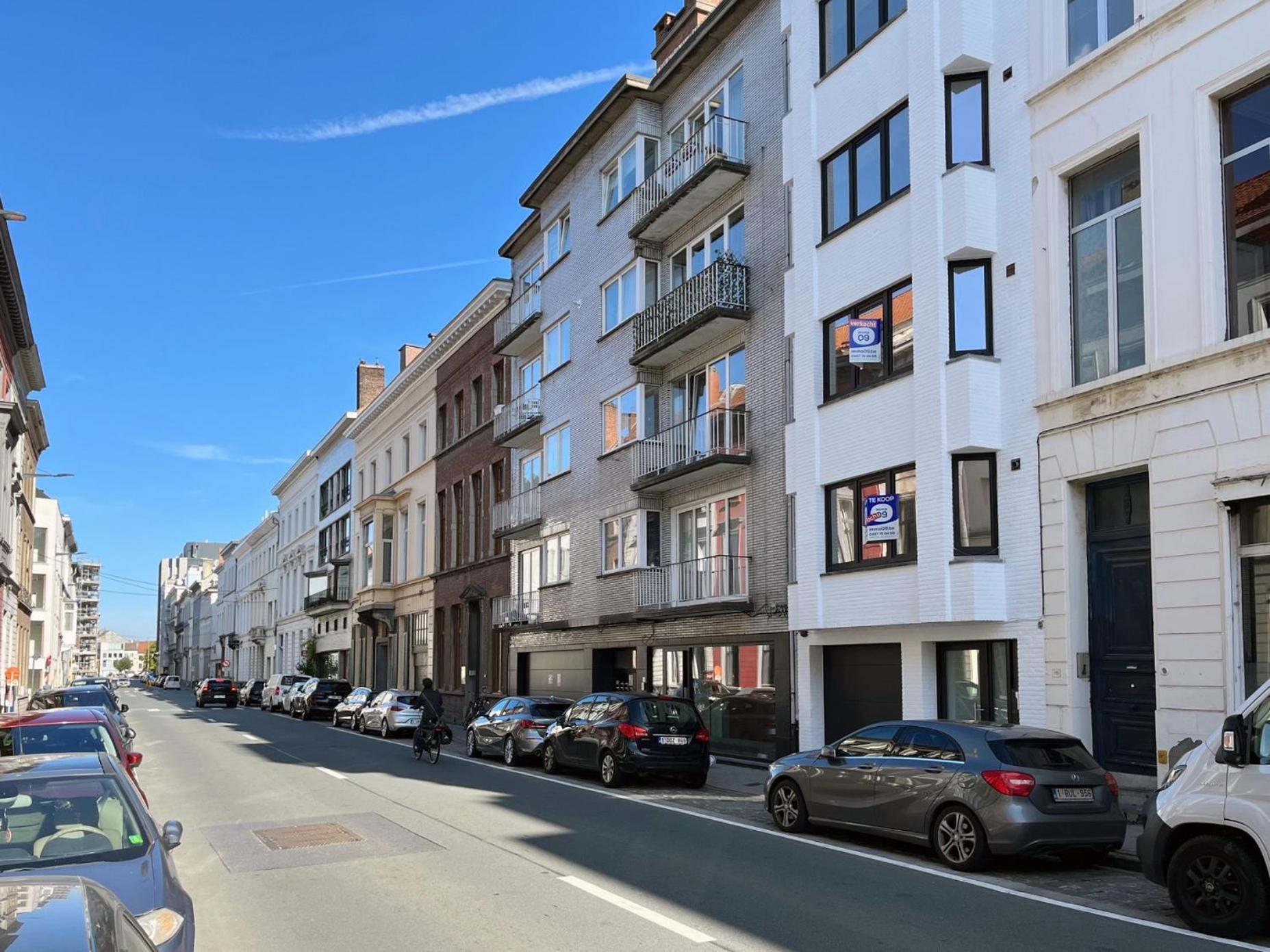 Trendy & Sunny Apartment In Gent Eksteriør billede