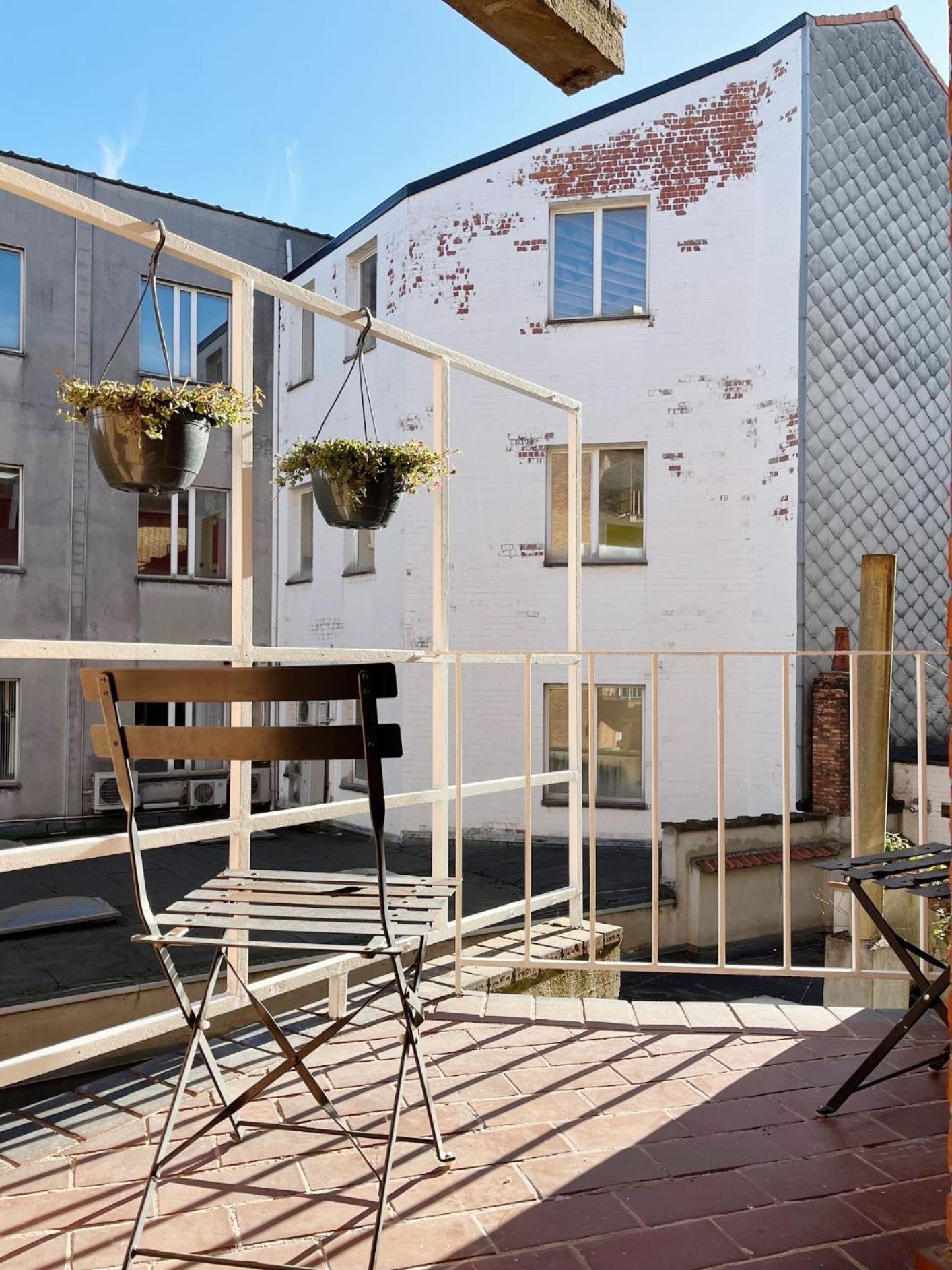 Trendy & Sunny Apartment In Gent Eksteriør billede